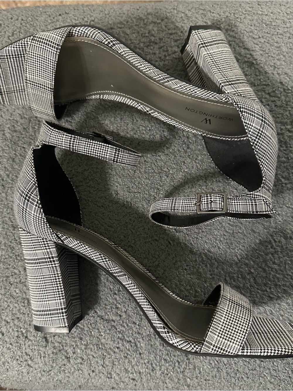 Worthington Black & White Glen Plaid Block Heel Sandals